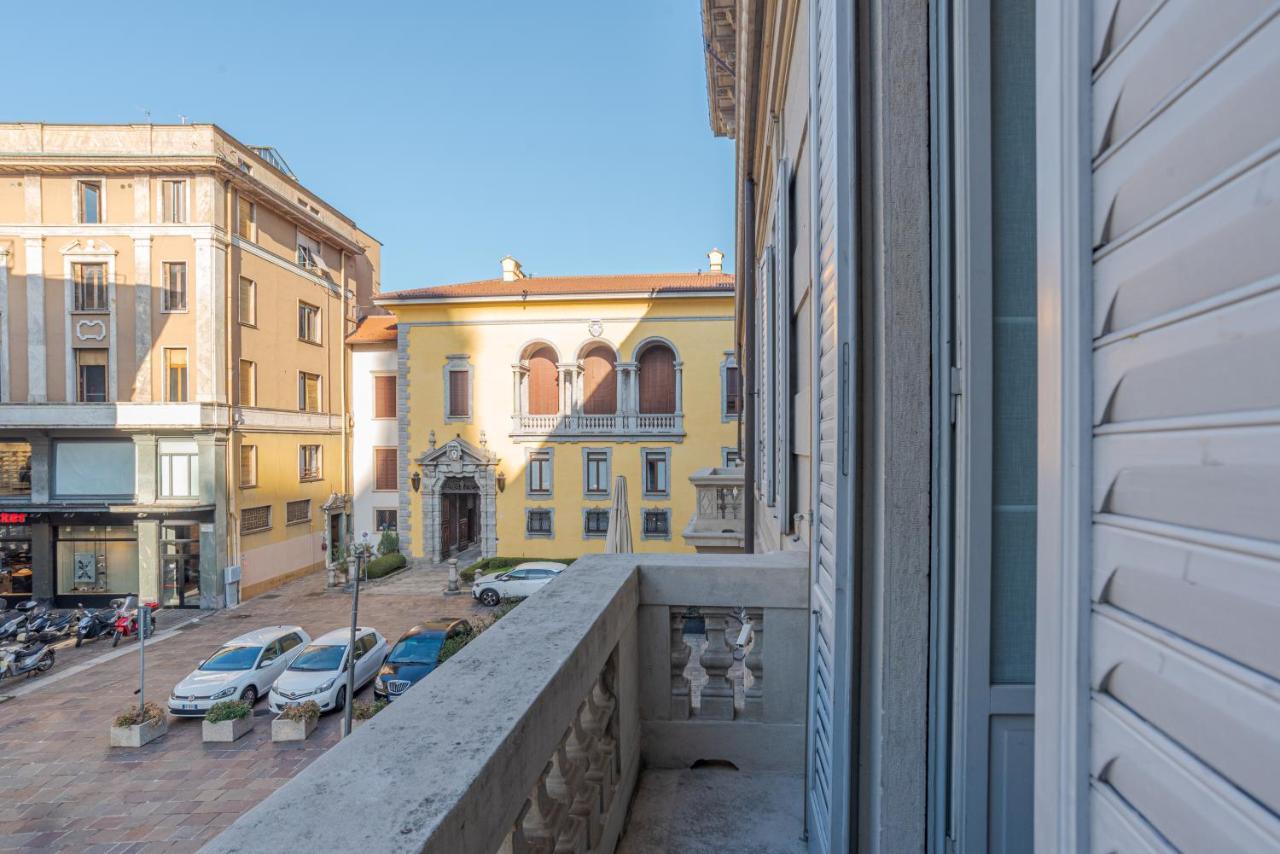 Suite Del Duomo - by MyHomeInComo Eksteriør billede