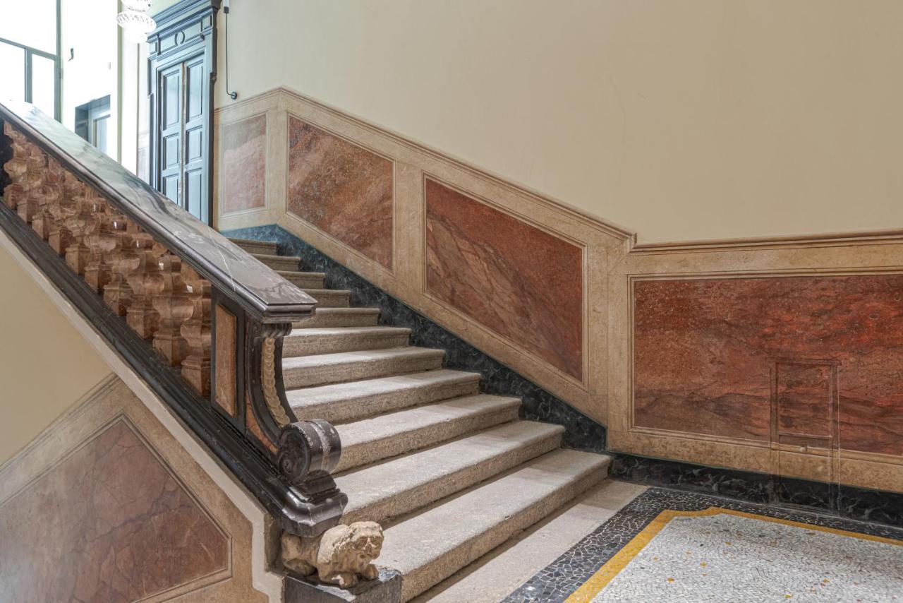 Suite Del Duomo - by MyHomeInComo Eksteriør billede